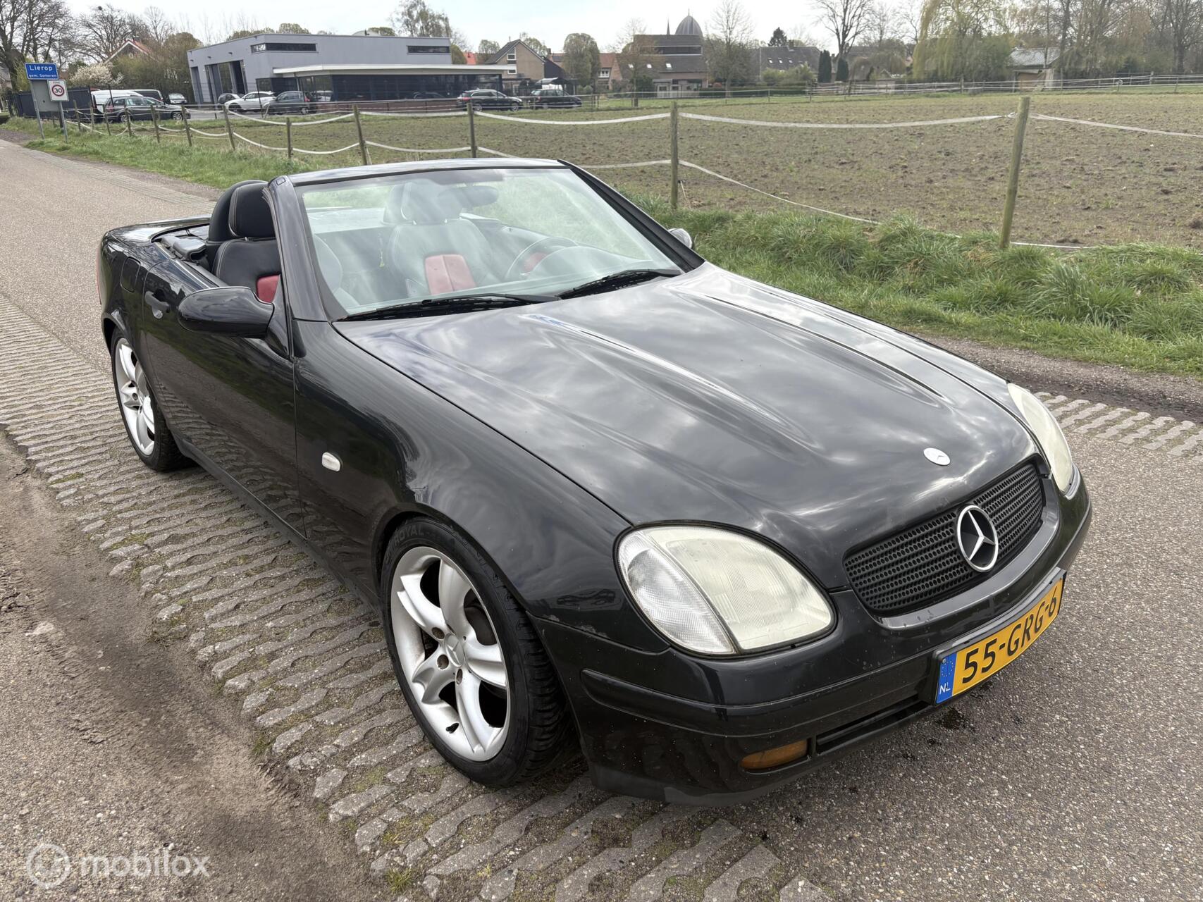 Foto van Mercedes-Benz SLK 200