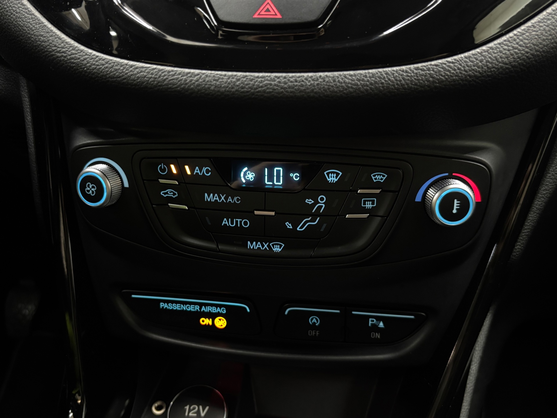 Foto van Ford B-max