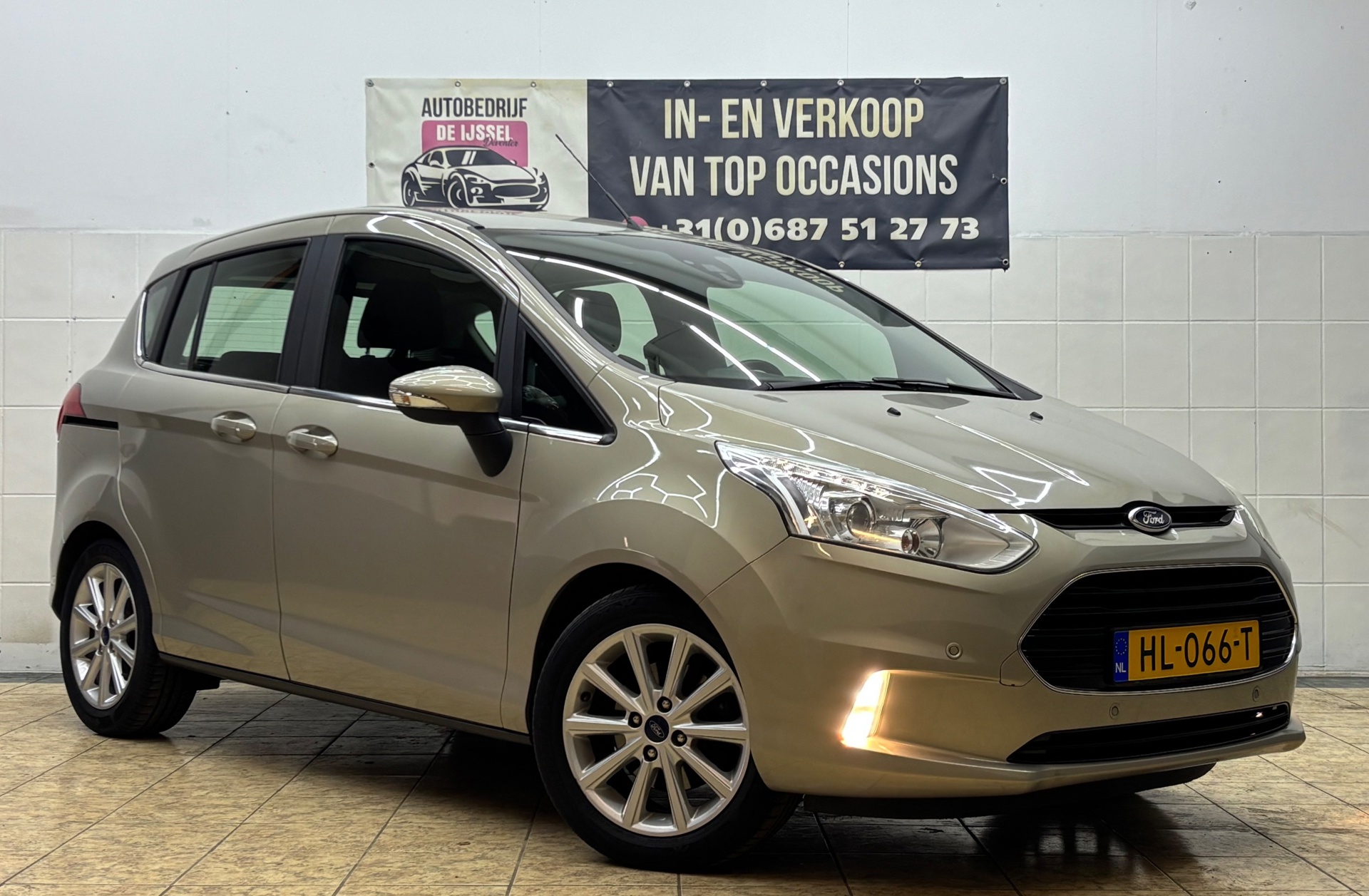 Foto van Ford B-max