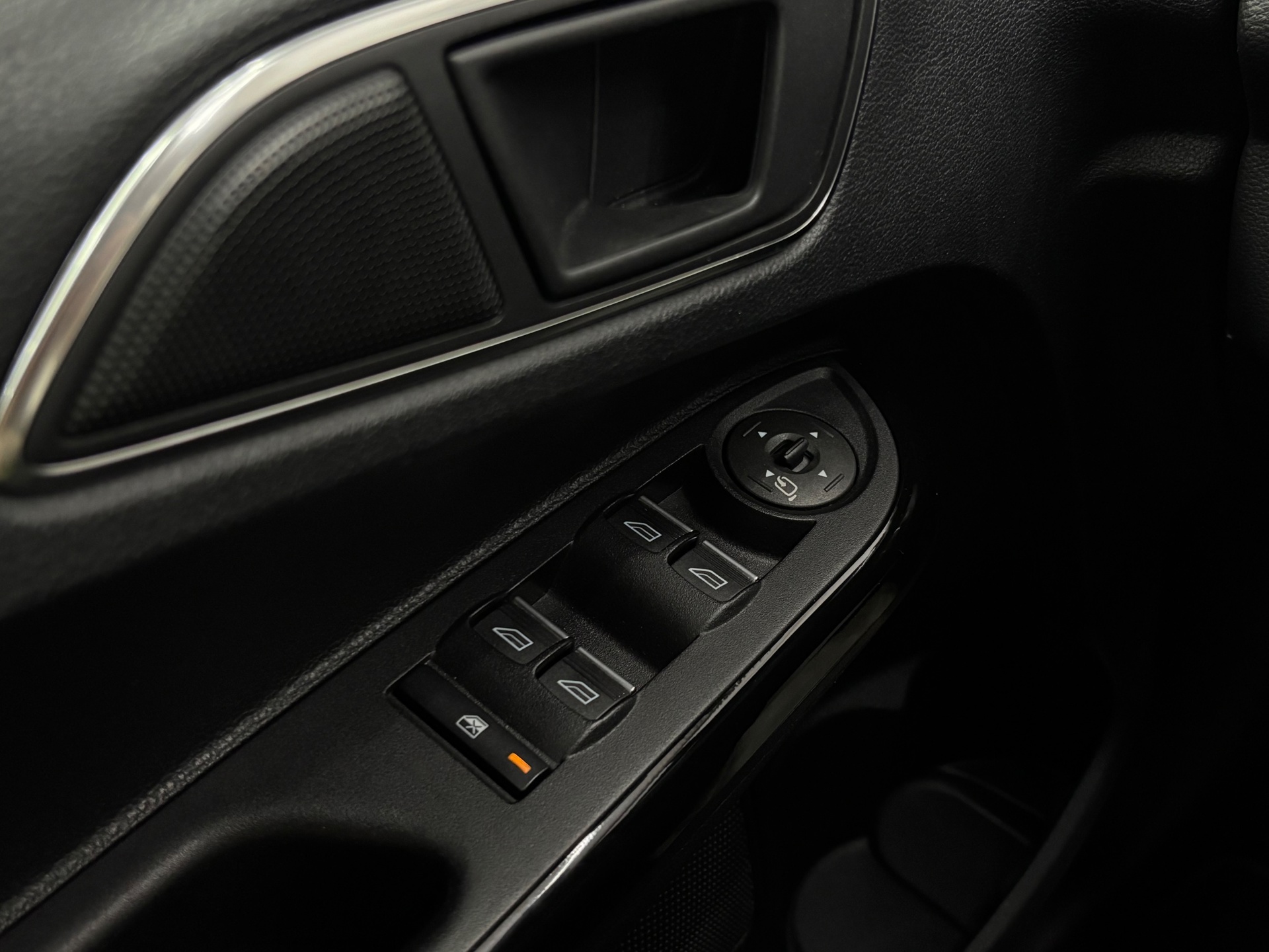 Foto van Ford B-max