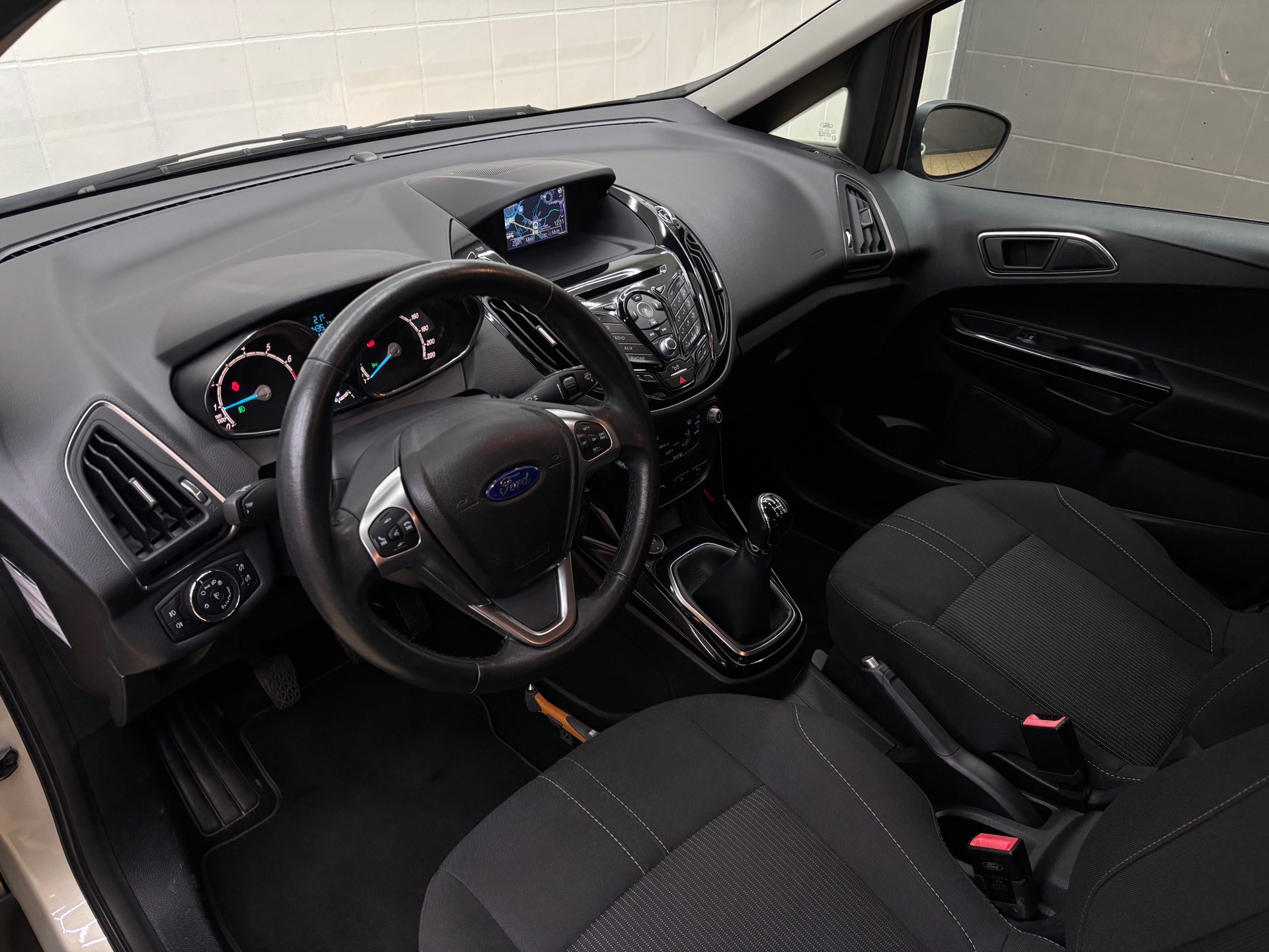 Foto van Ford B-max