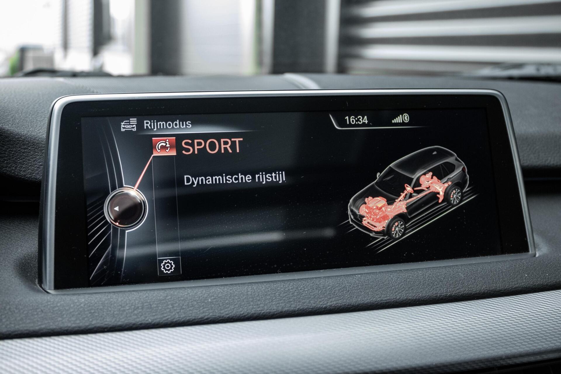 Foto van BMW X5 Xdrive40e