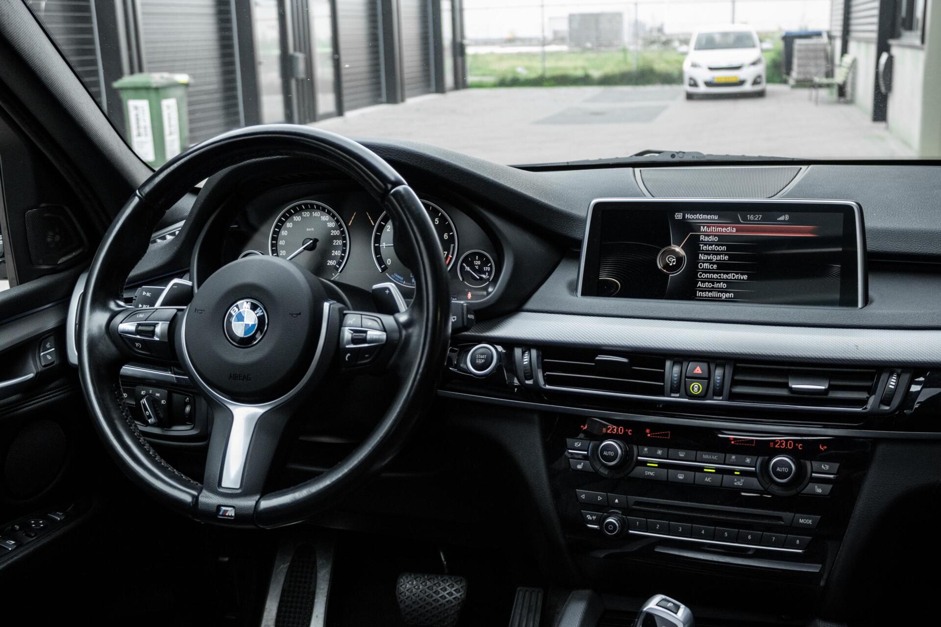Foto van BMW X5 Xdrive40e