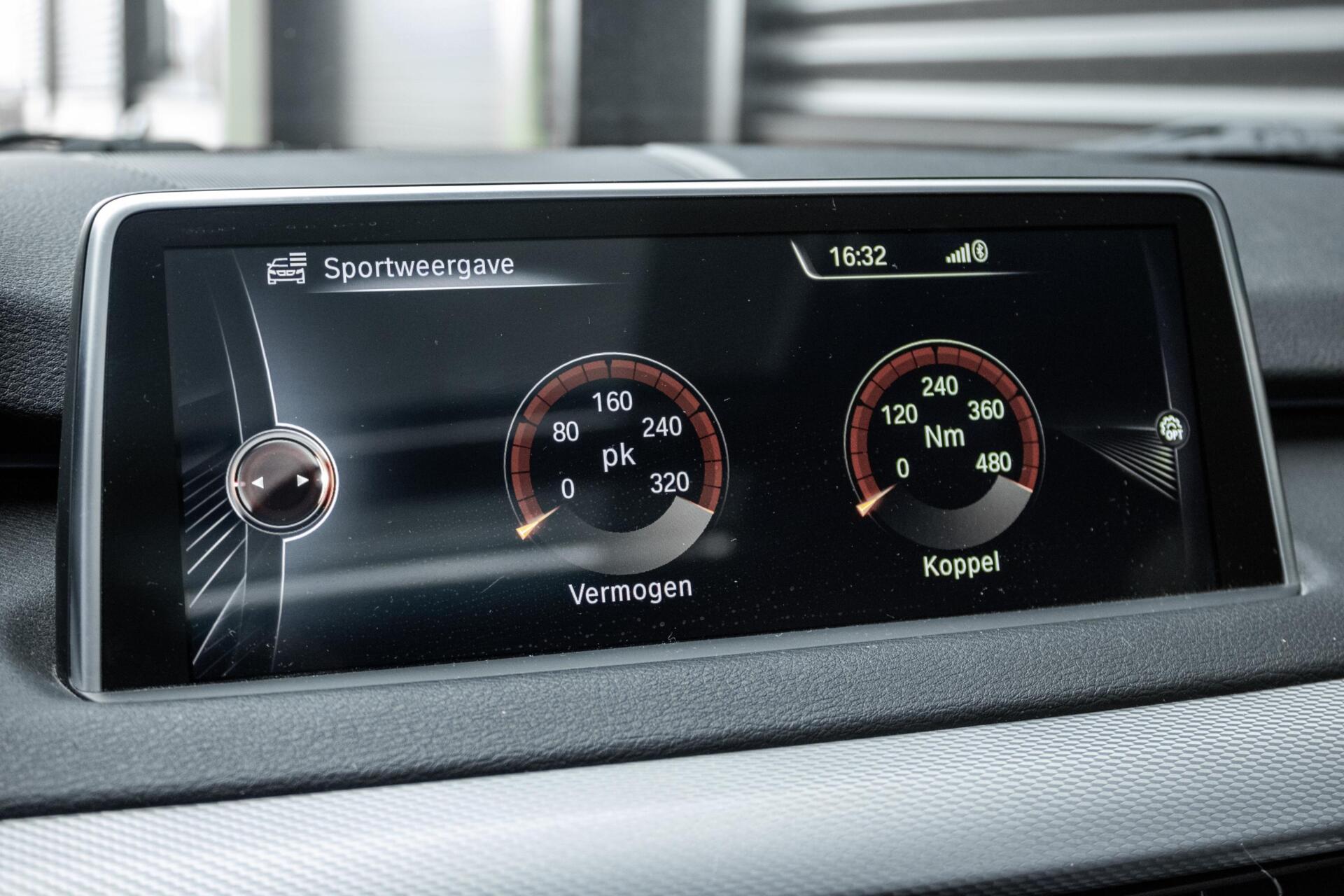 Foto van BMW X5 Xdrive40e