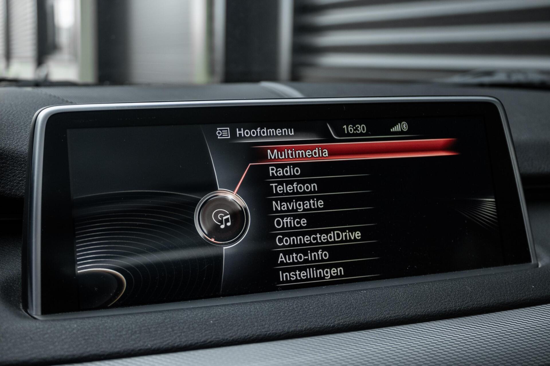 Foto van BMW X5 Xdrive40e