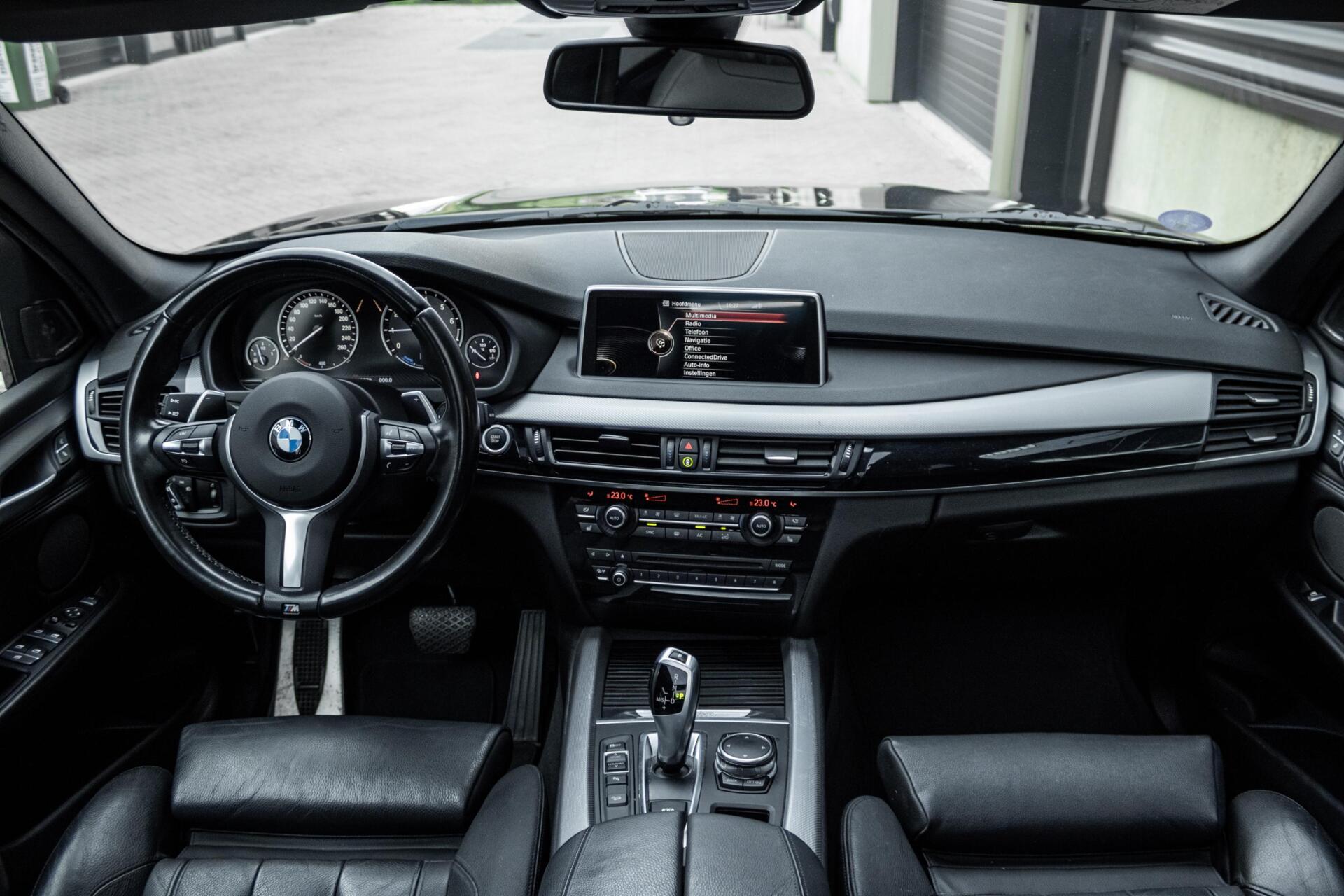Foto van BMW X5 Xdrive40e