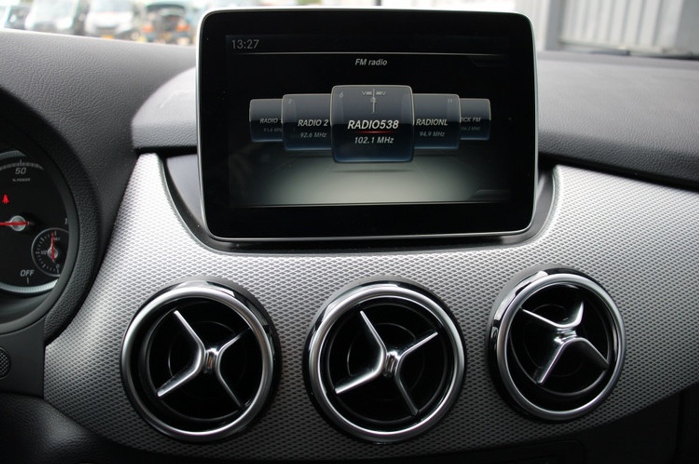 Foto van Mercedes-Benz Electric Drive