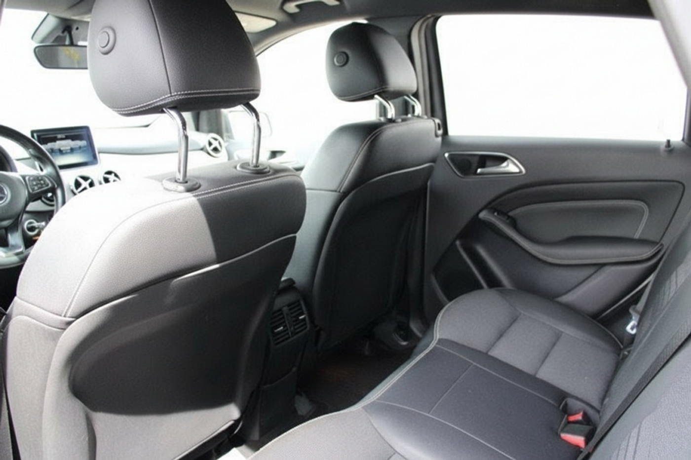 Foto van Mercedes-Benz Electric Drive