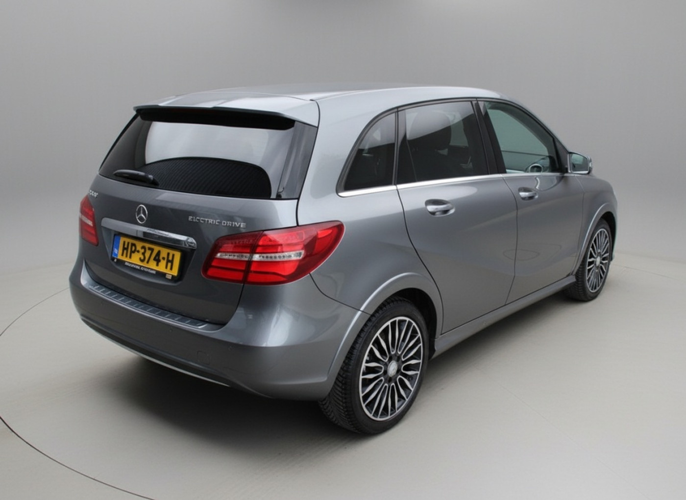 Foto van Mercedes-Benz Electric Drive