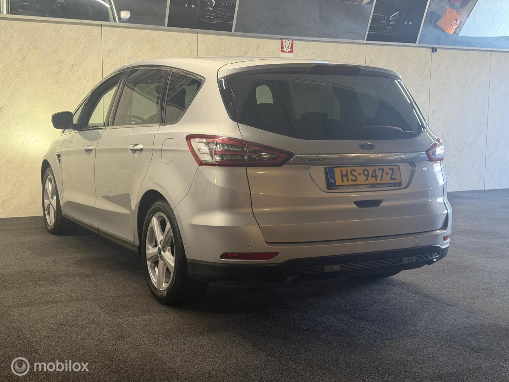 Foto van Ford S-max