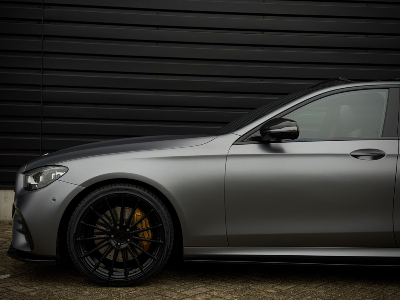 Foto van Mercedes-Benz E 300 E