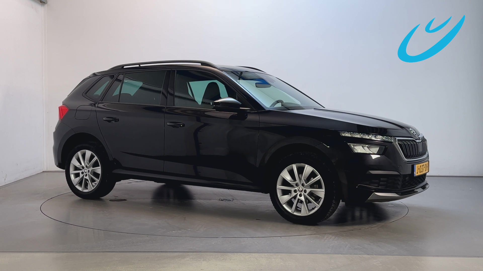 Skoda Kamiq 1.0 TSI 116pk DSG Sport Business Stoelverwarming App-Connect DAB+ 2020 - voorkant