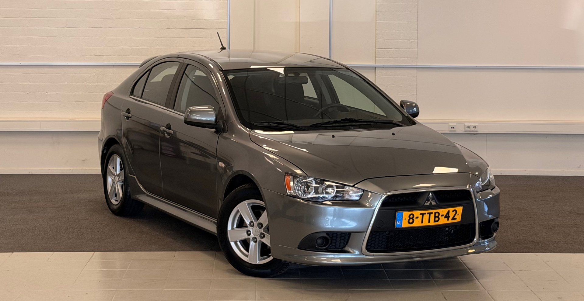 Foto van Mitsubishi Mitsubishi Lancer