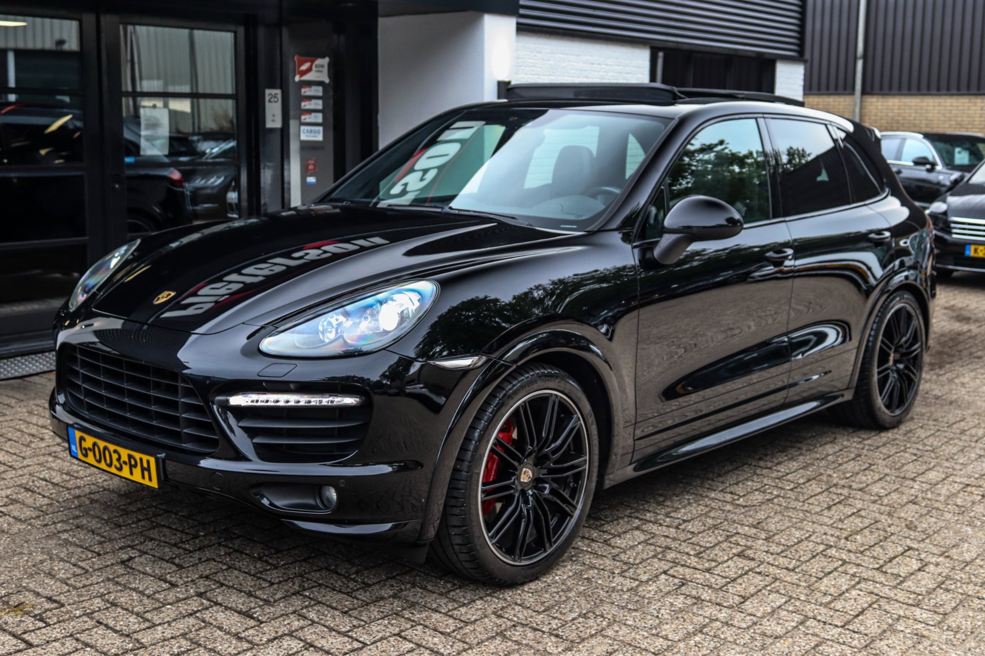 Foto van Porsche Cayenne GTS