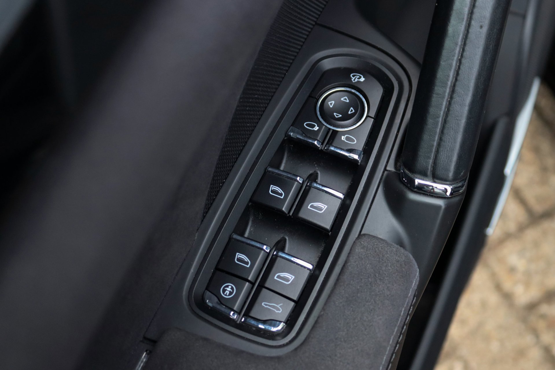 Foto van Porsche Cayenne GTS
