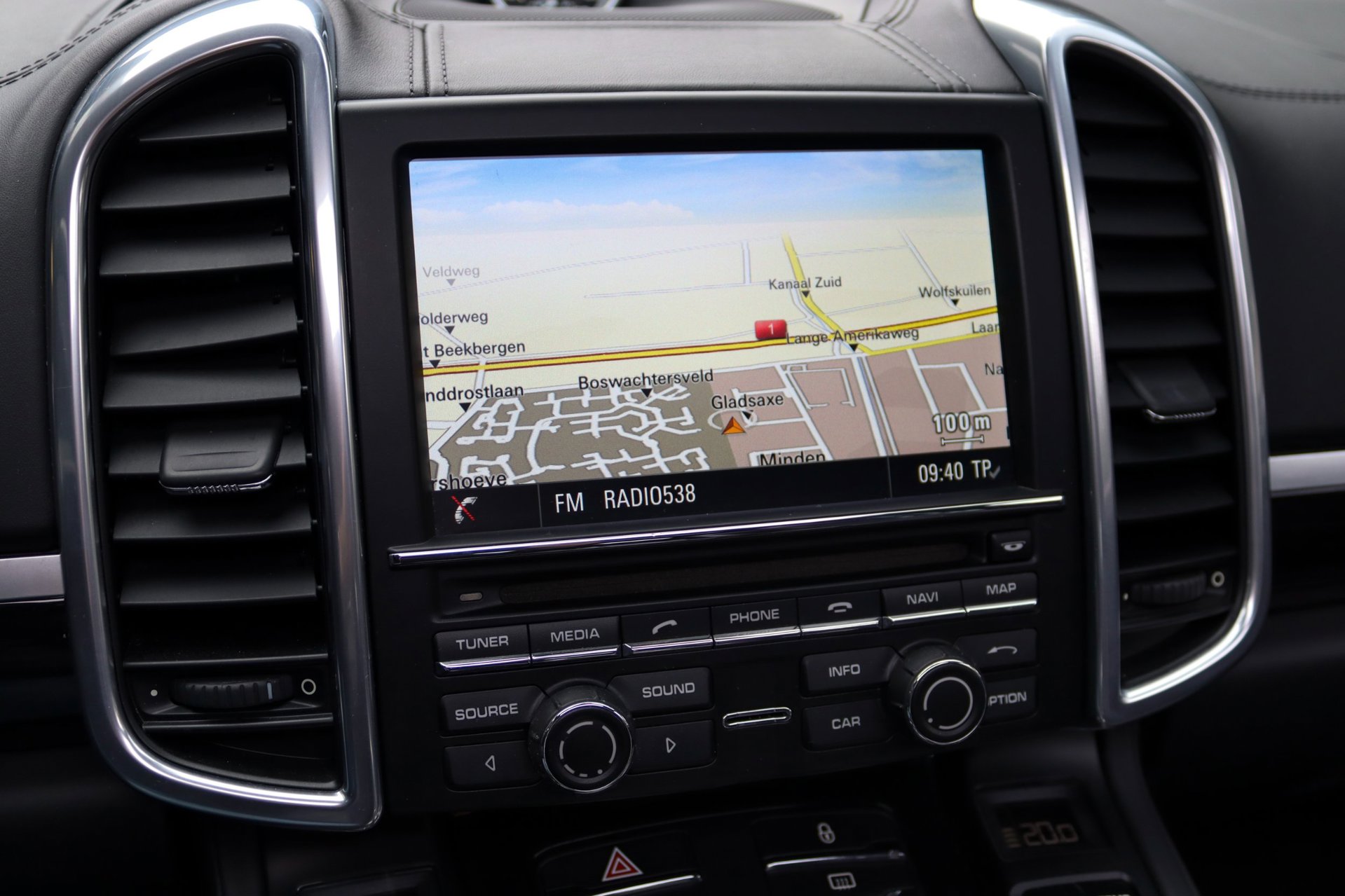 Foto van Porsche Cayenne GTS