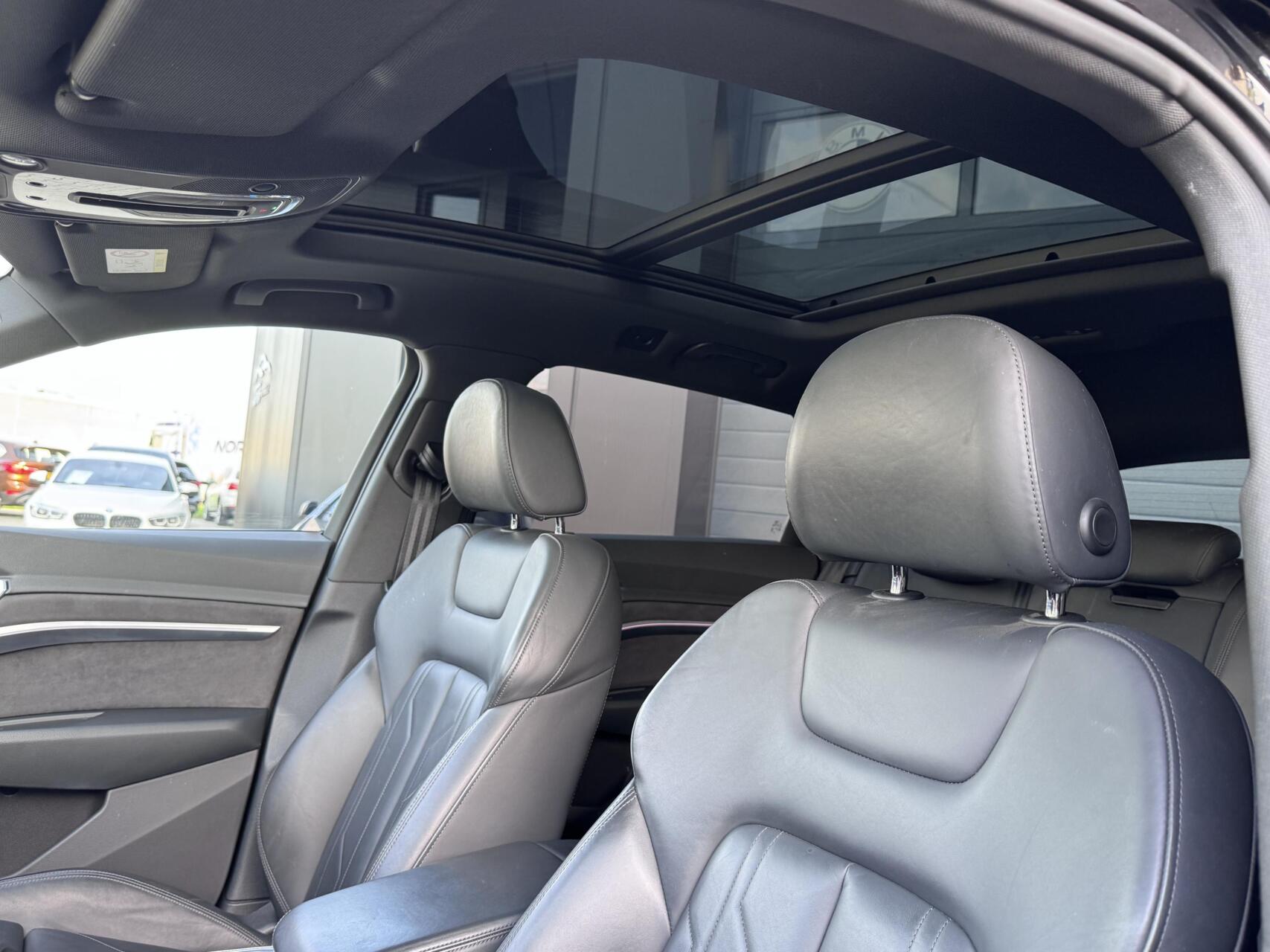 Foto van Audi Audi E-tron