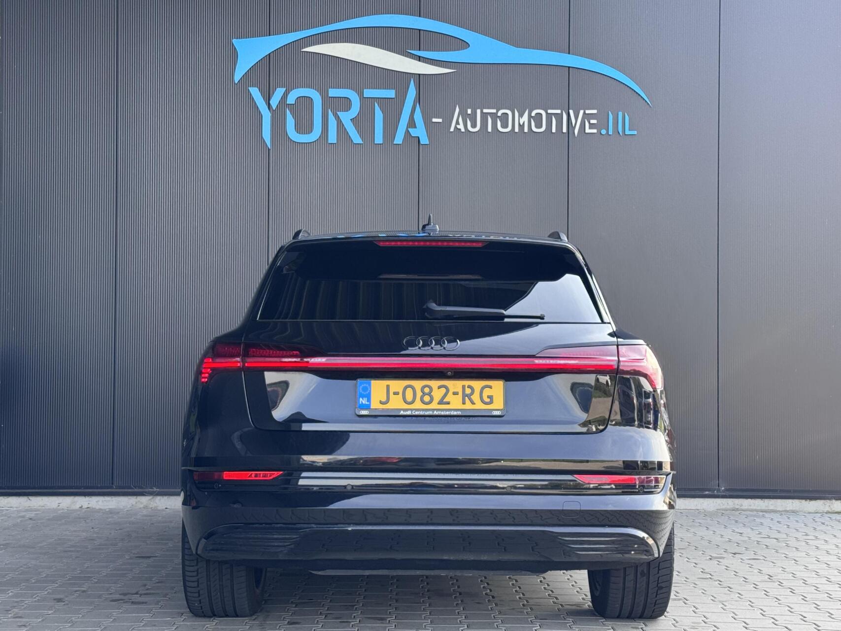 Foto van Audi Audi E-tron