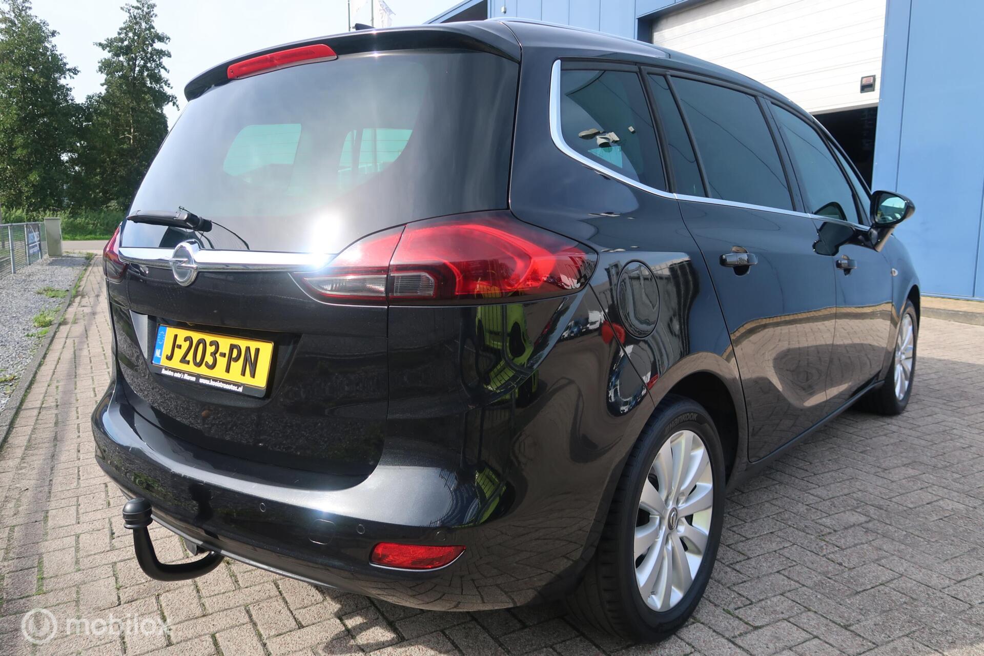 Foto van Opel Zafira Tourer