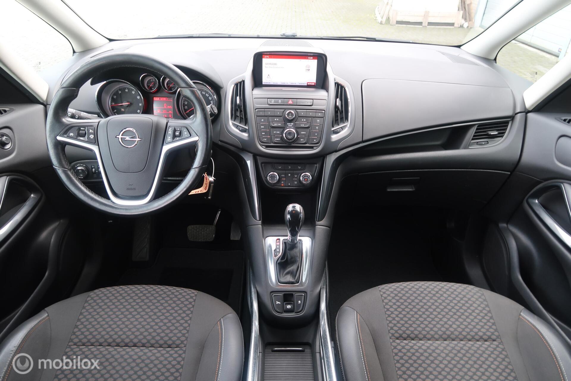 Foto van Opel Zafira Tourer