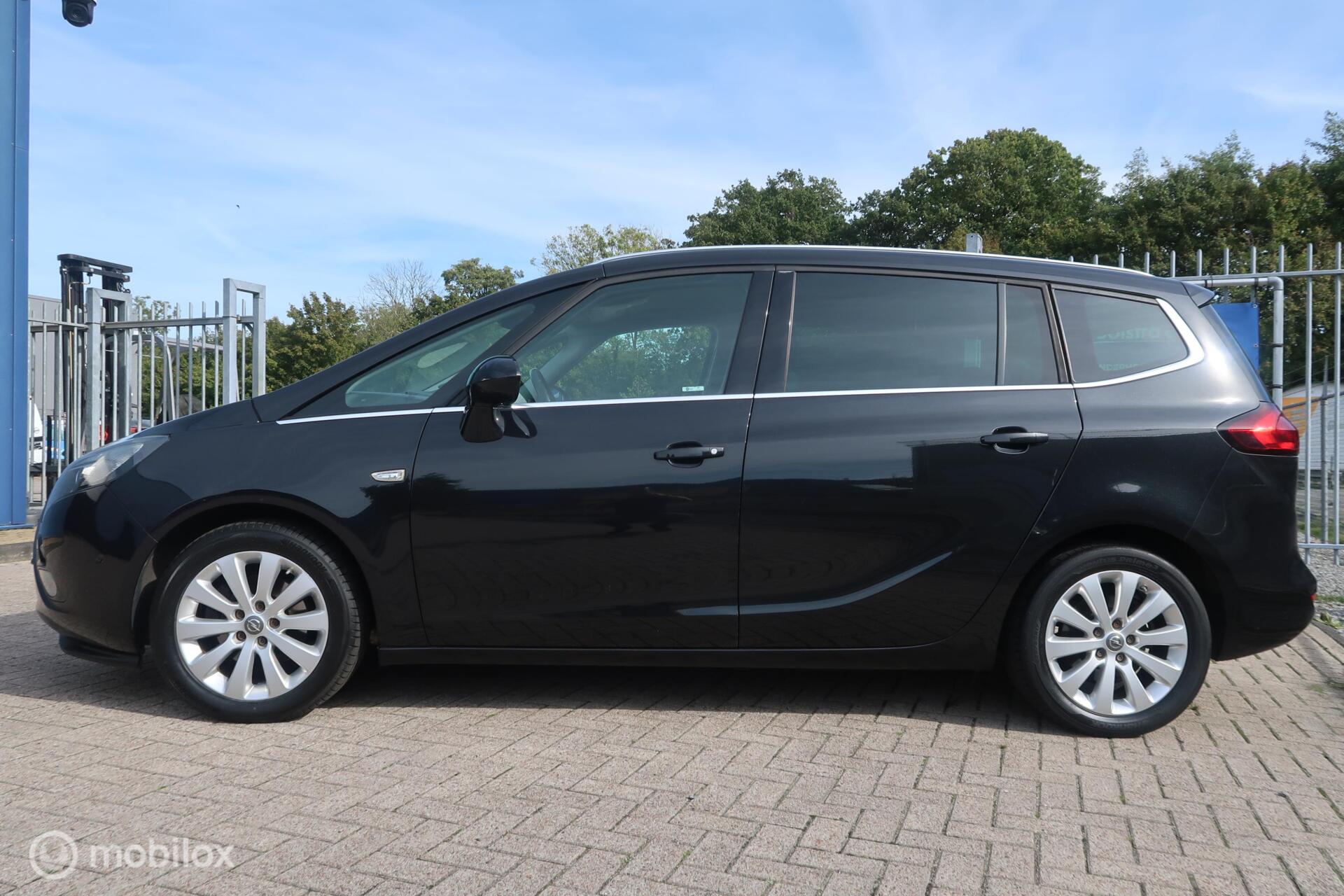 Foto van Opel Zafira Tourer