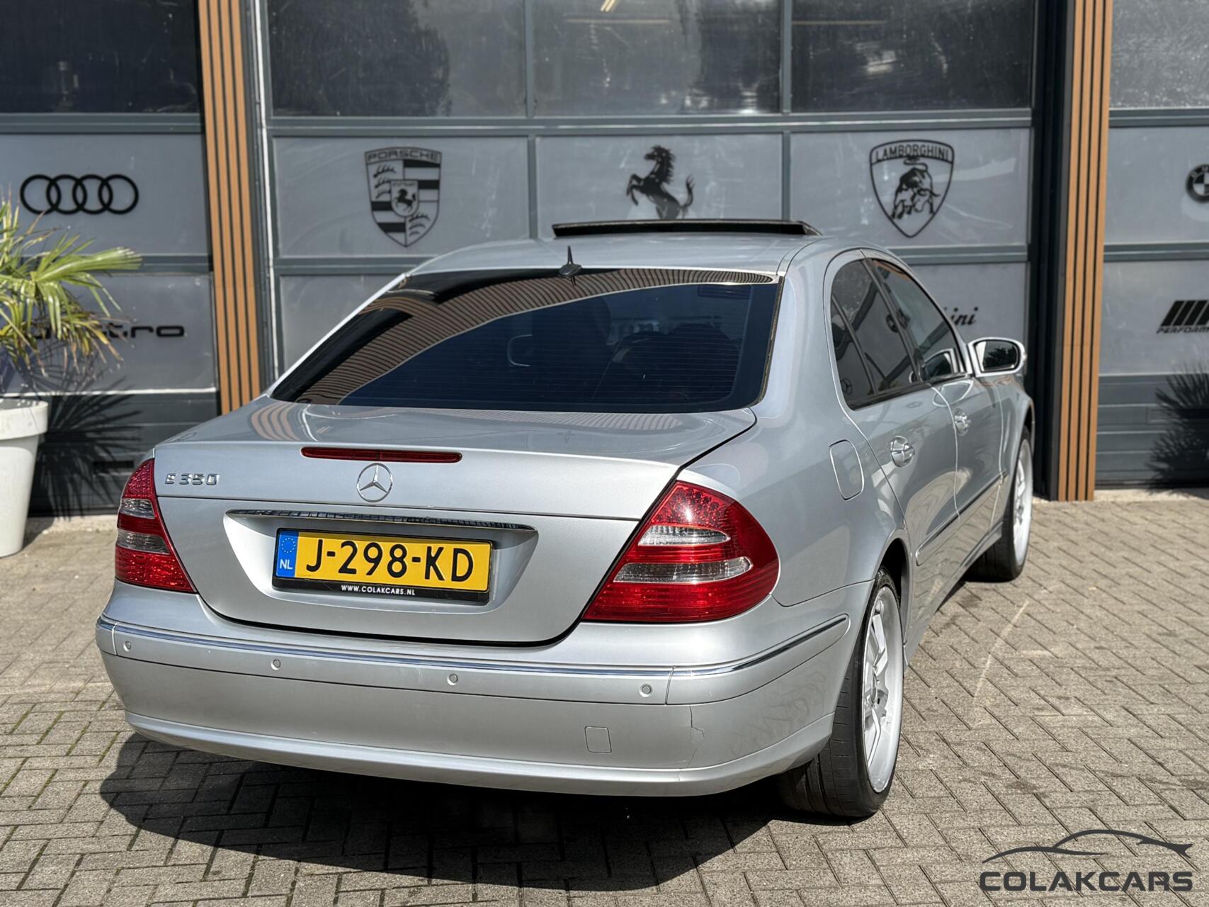 Foto van Mercedes-Benz E 350