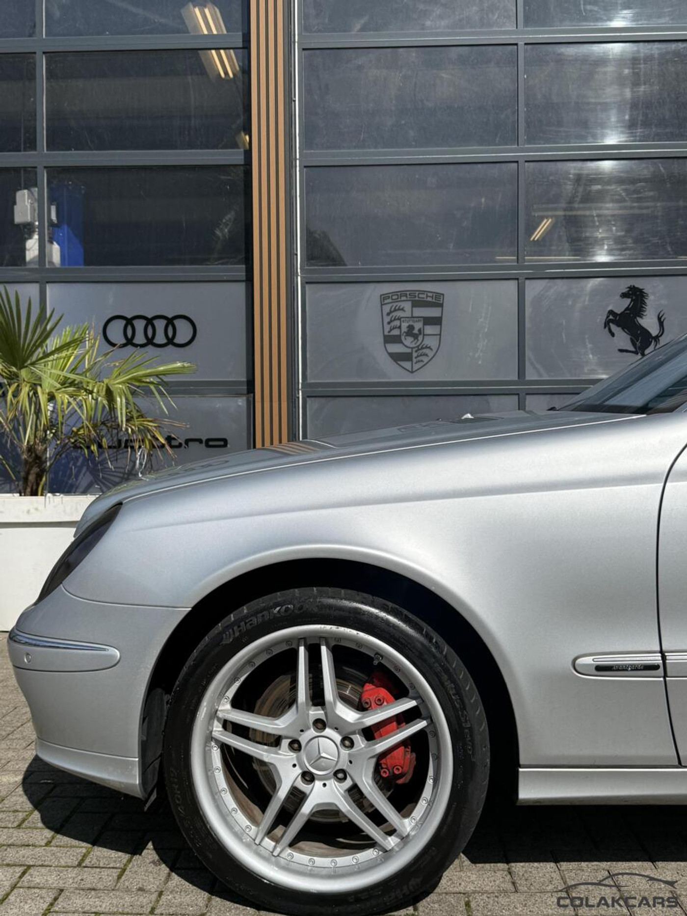 Foto van Mercedes-Benz E 350