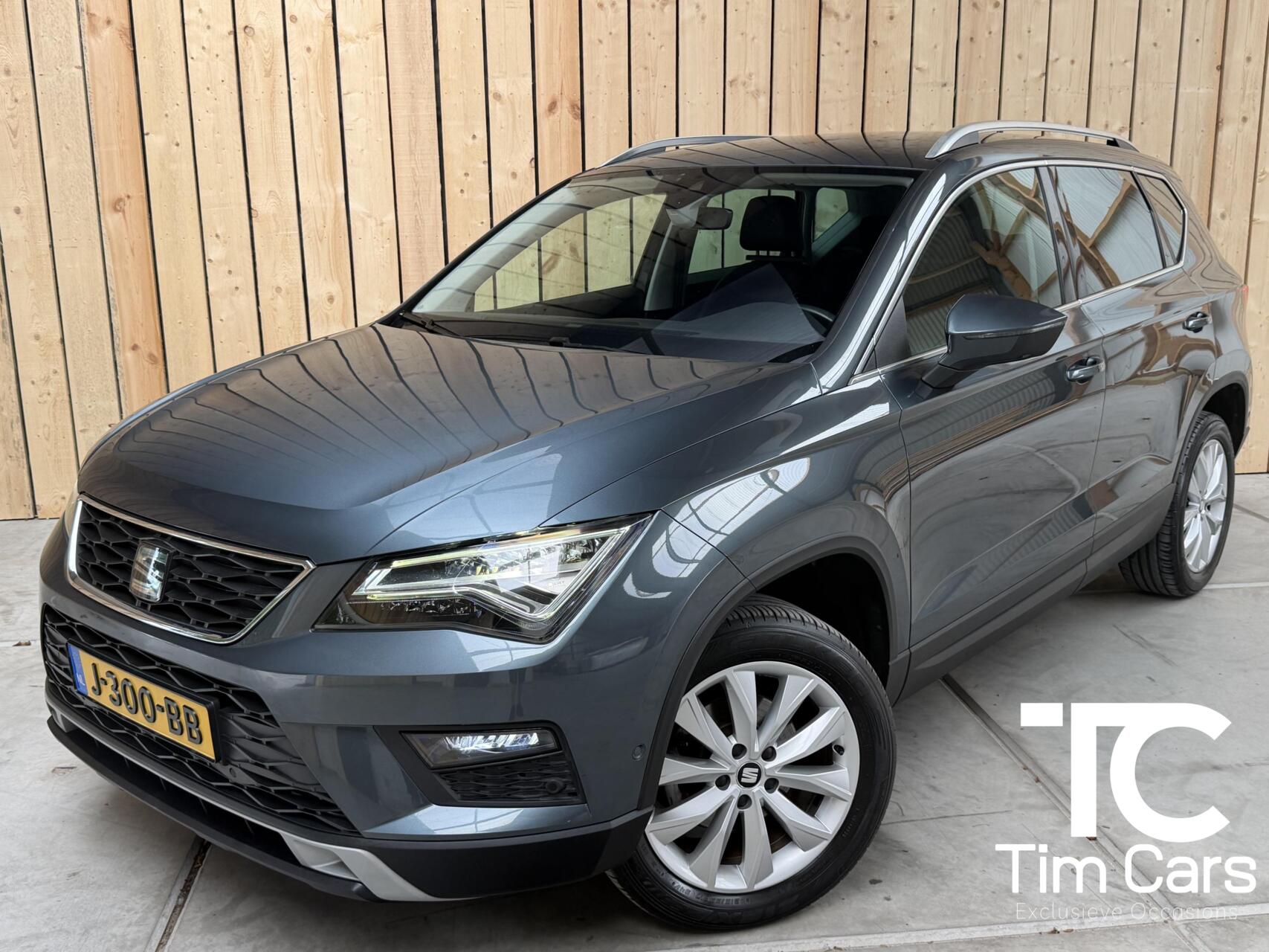 Seat Ateca 1.0 EcoTSI Style Business Intense Alcantara | Apple CarPlay/Android Auto Full-link | Achteruitrijcamera | Cruise & climate control | DAB ontvanger | Groot licht assistent | LED verlichting | Parkeersensoren voor en achter 2020 - voorkant