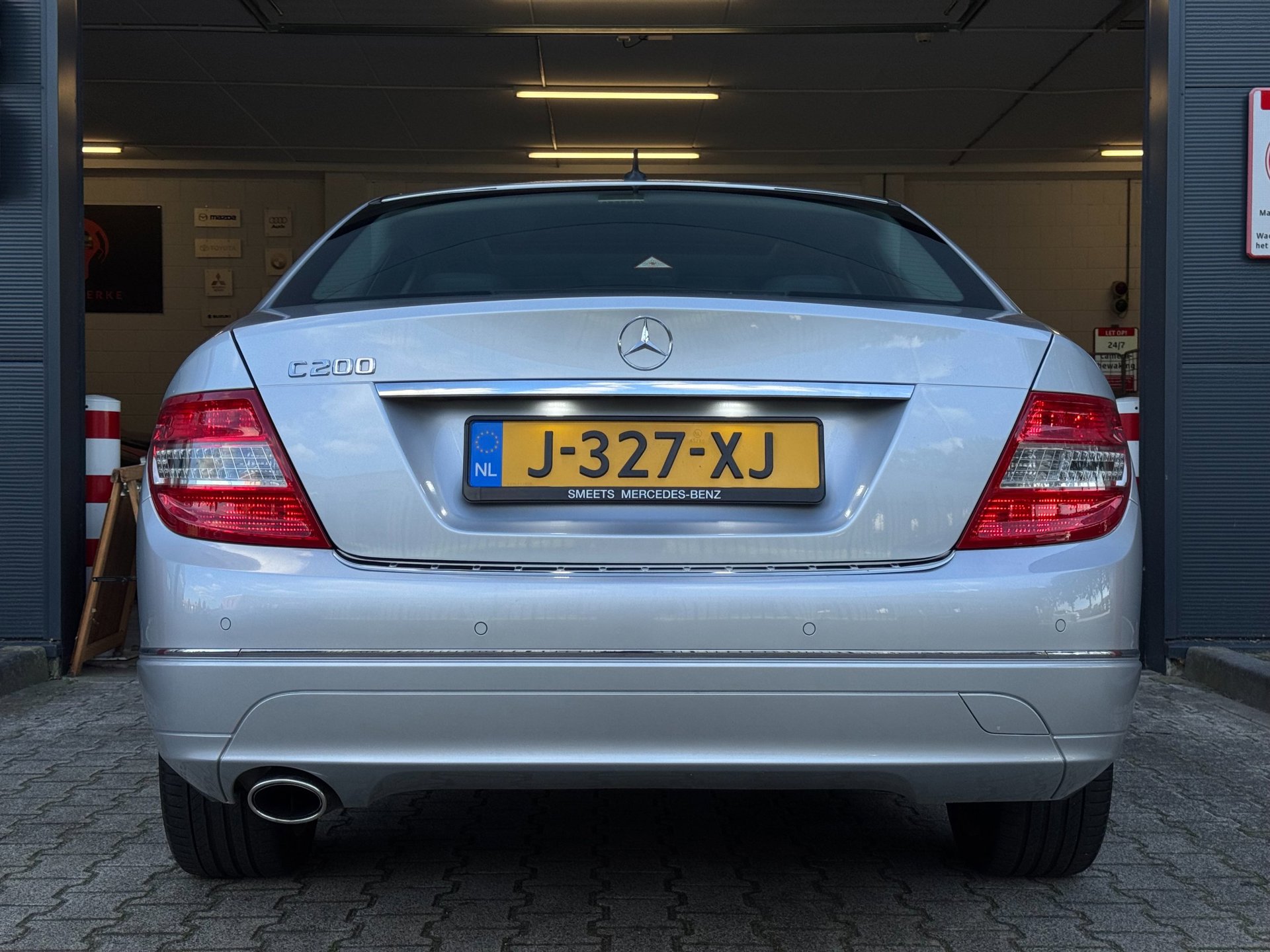 Foto van Mercedes-Benz C 200 Kompressor
