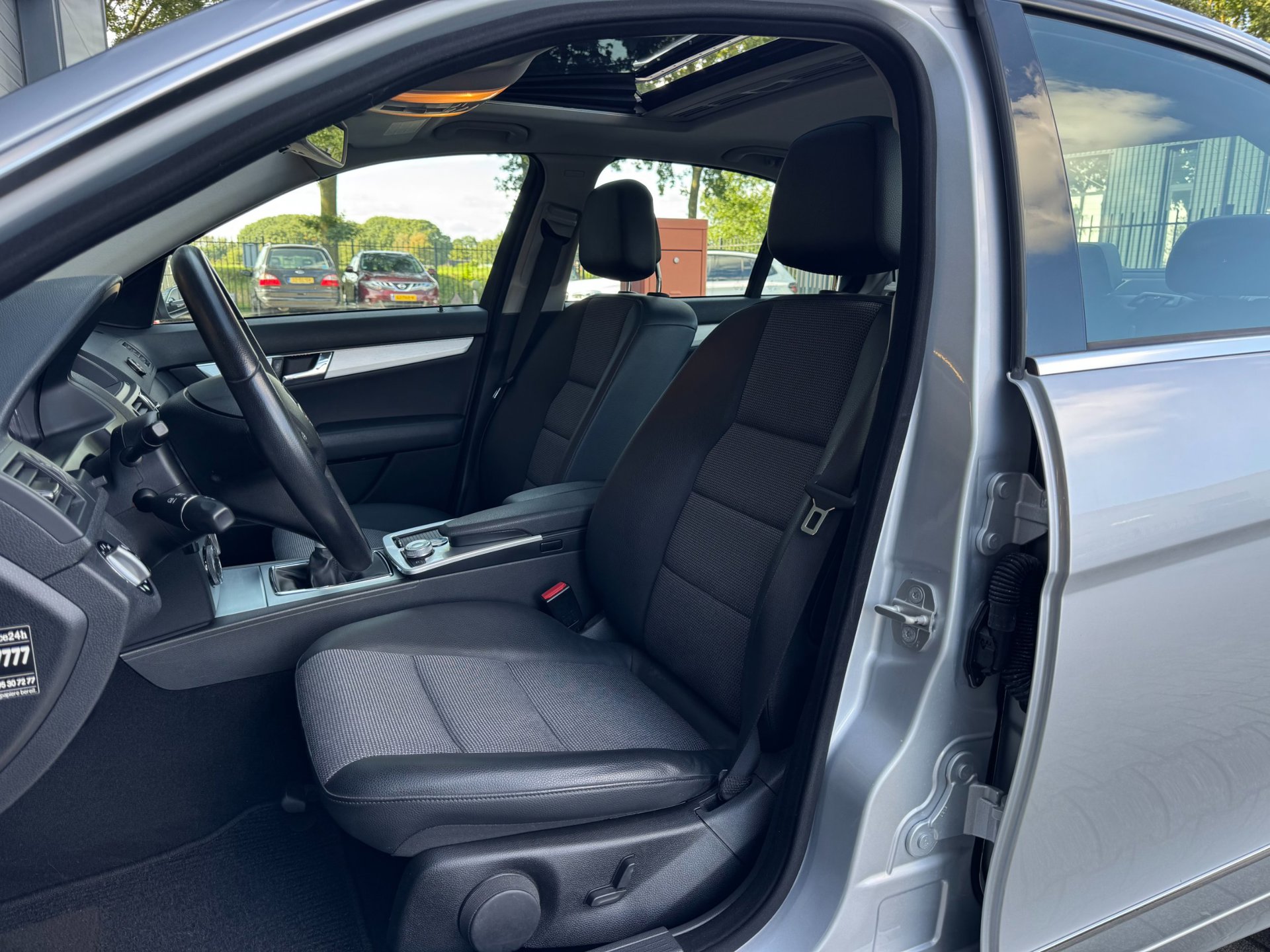 Foto van Mercedes-Benz C 200 Kompressor
