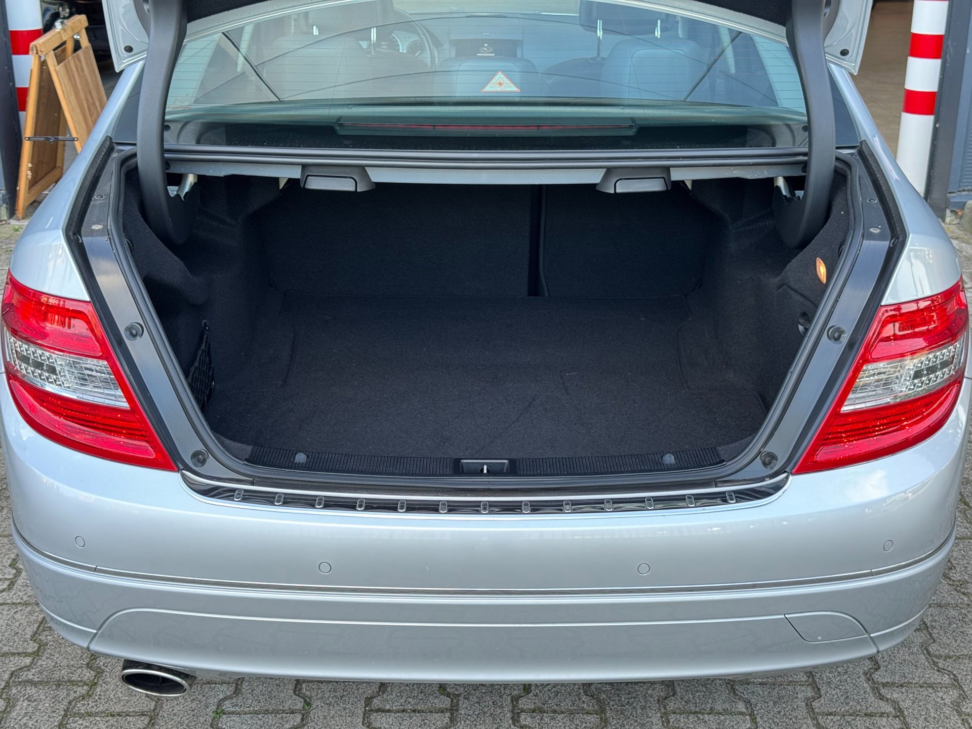 Foto van Mercedes-Benz C 200 Kompressor