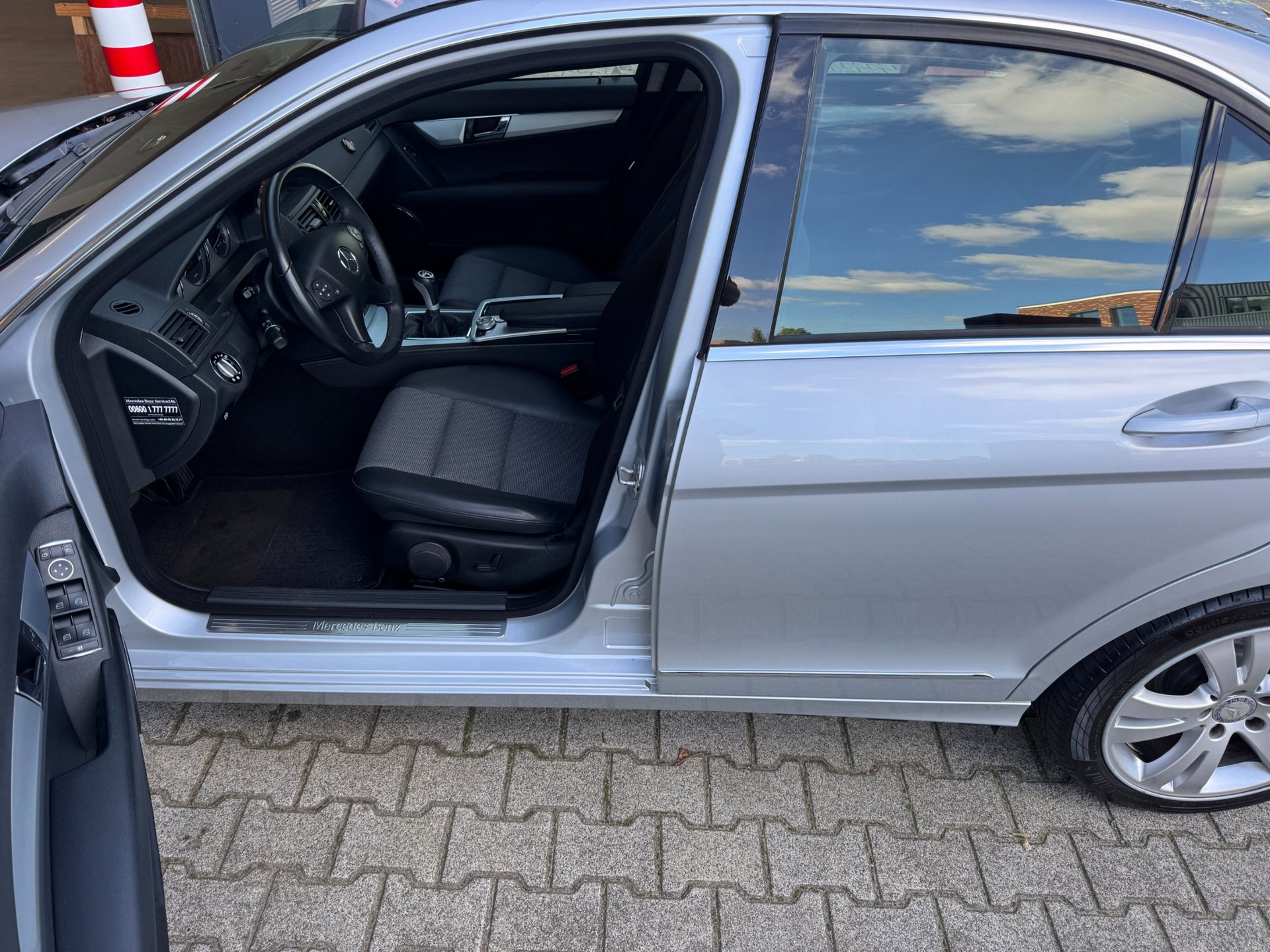 Foto van Mercedes-Benz C 200 Kompressor