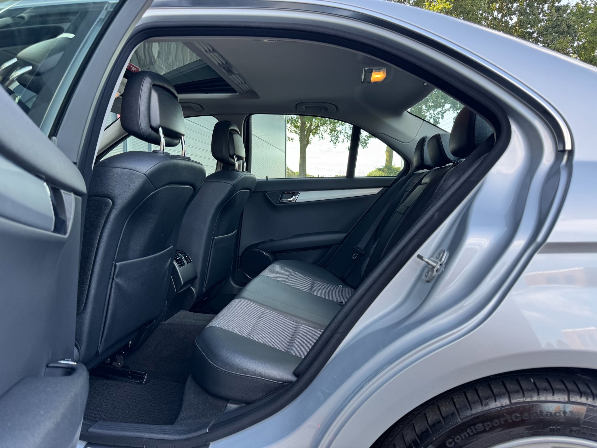 Foto van Mercedes-Benz C 200 Kompressor