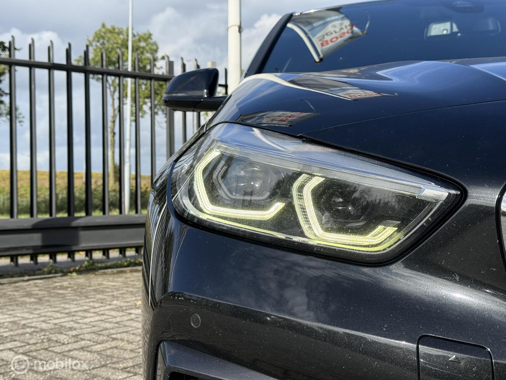 Foto van BMW 118i