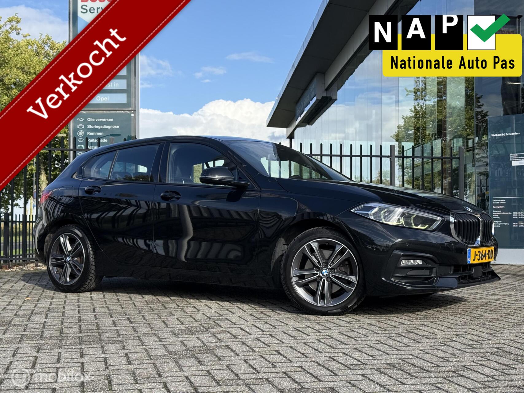 BMW 118i 118i EDE Corporate Lease M Sport | Leer |Carplay 2020 - voorkant