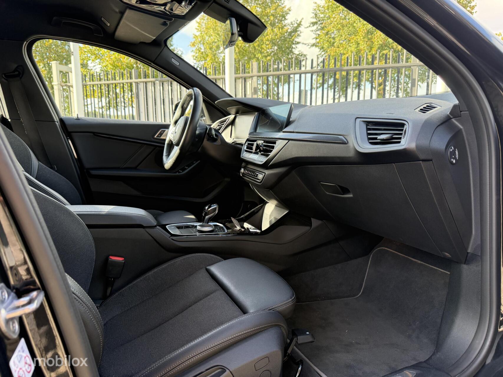 Foto van BMW 118i