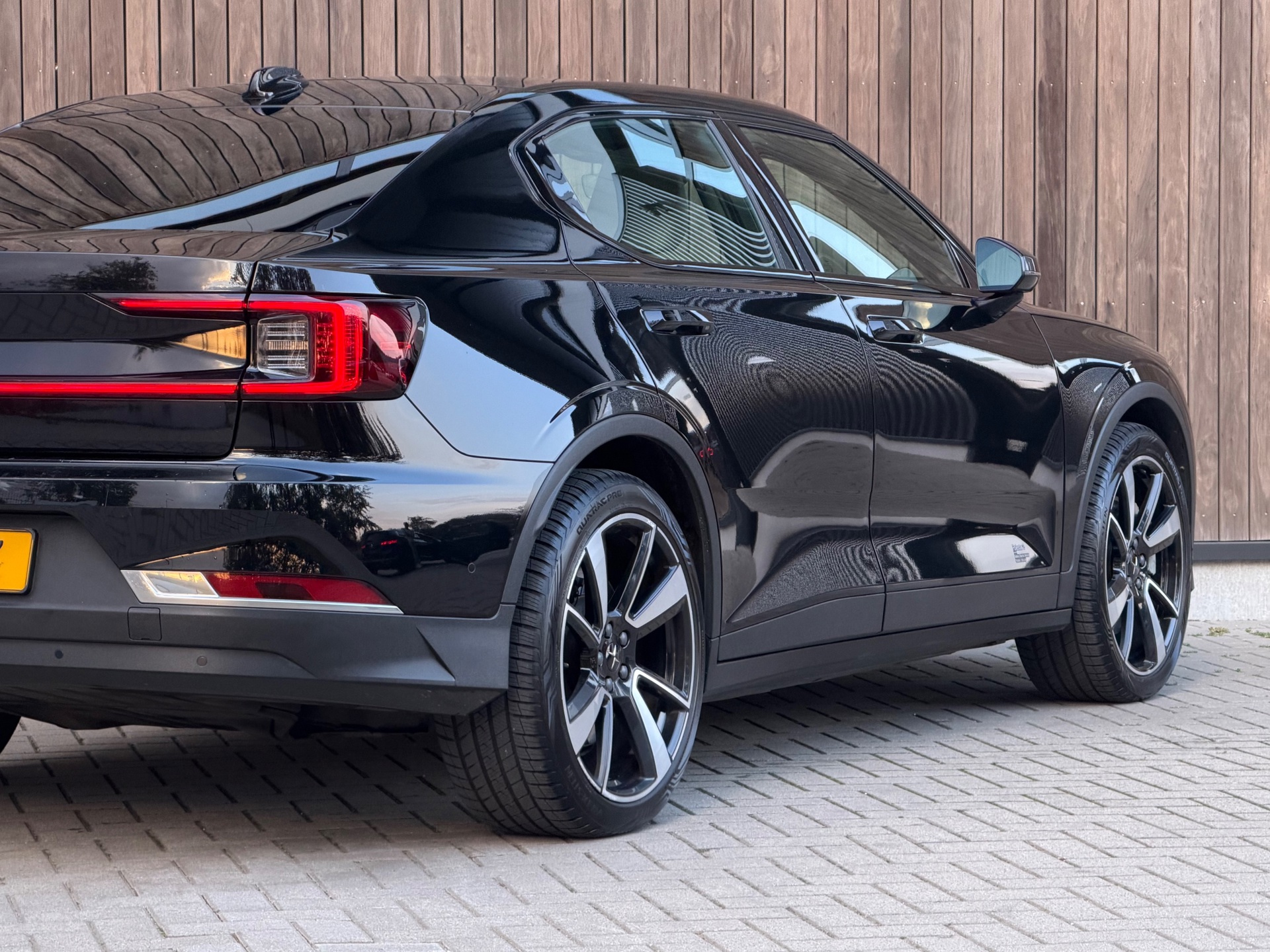 Foto van Polestar Polestar 2