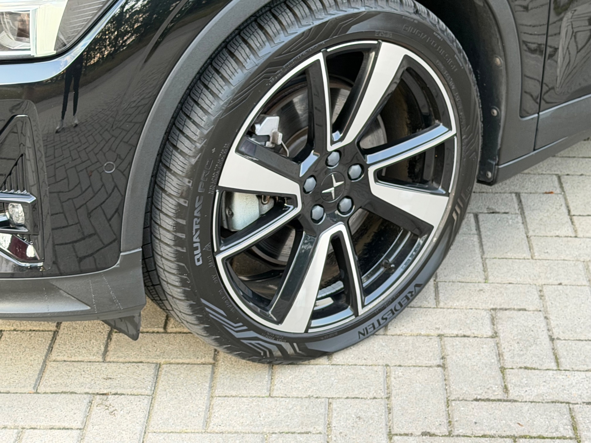 Foto van Polestar Polestar 2