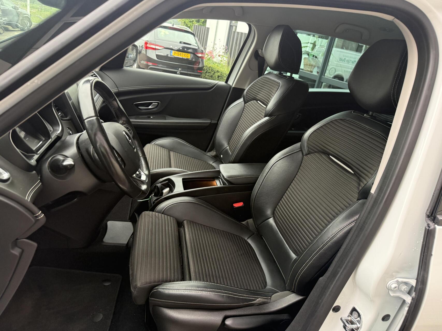 Foto van Renault Scenic