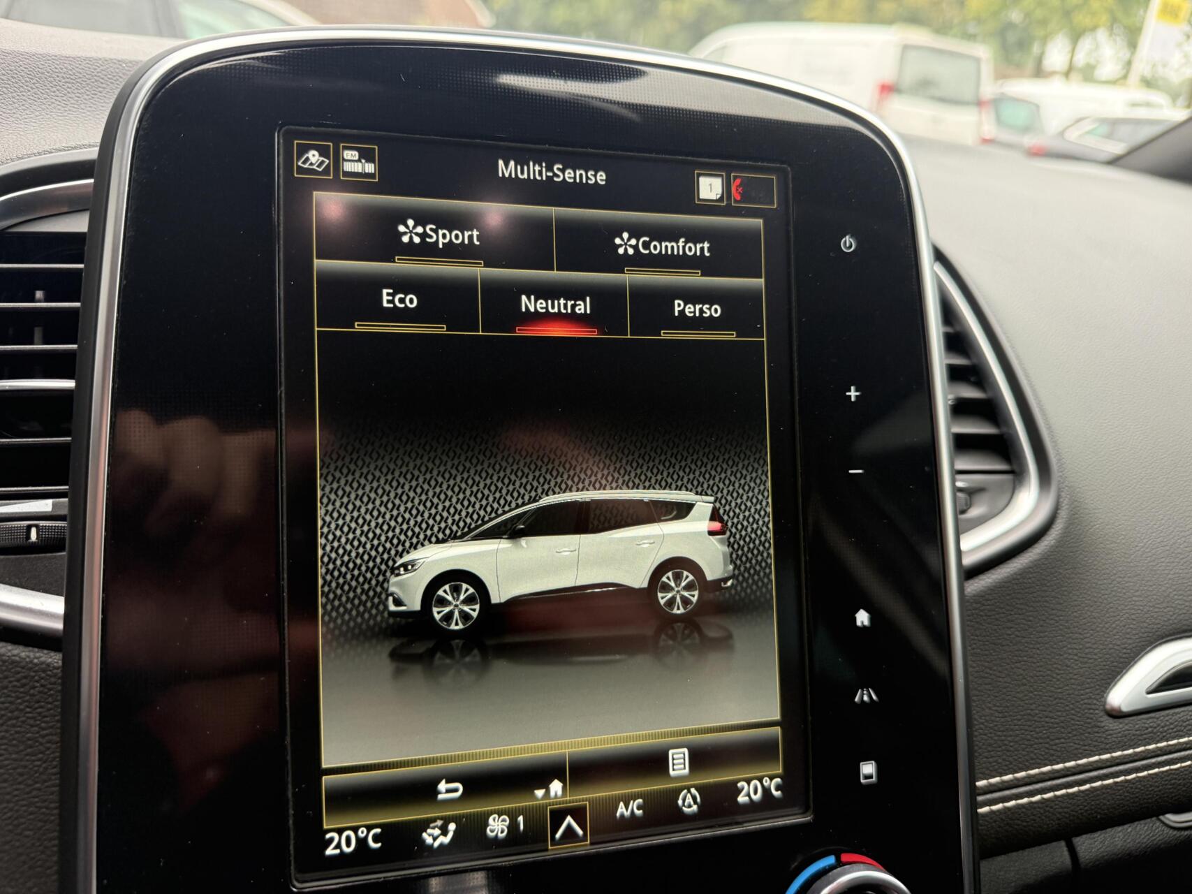 Foto van Renault Scenic