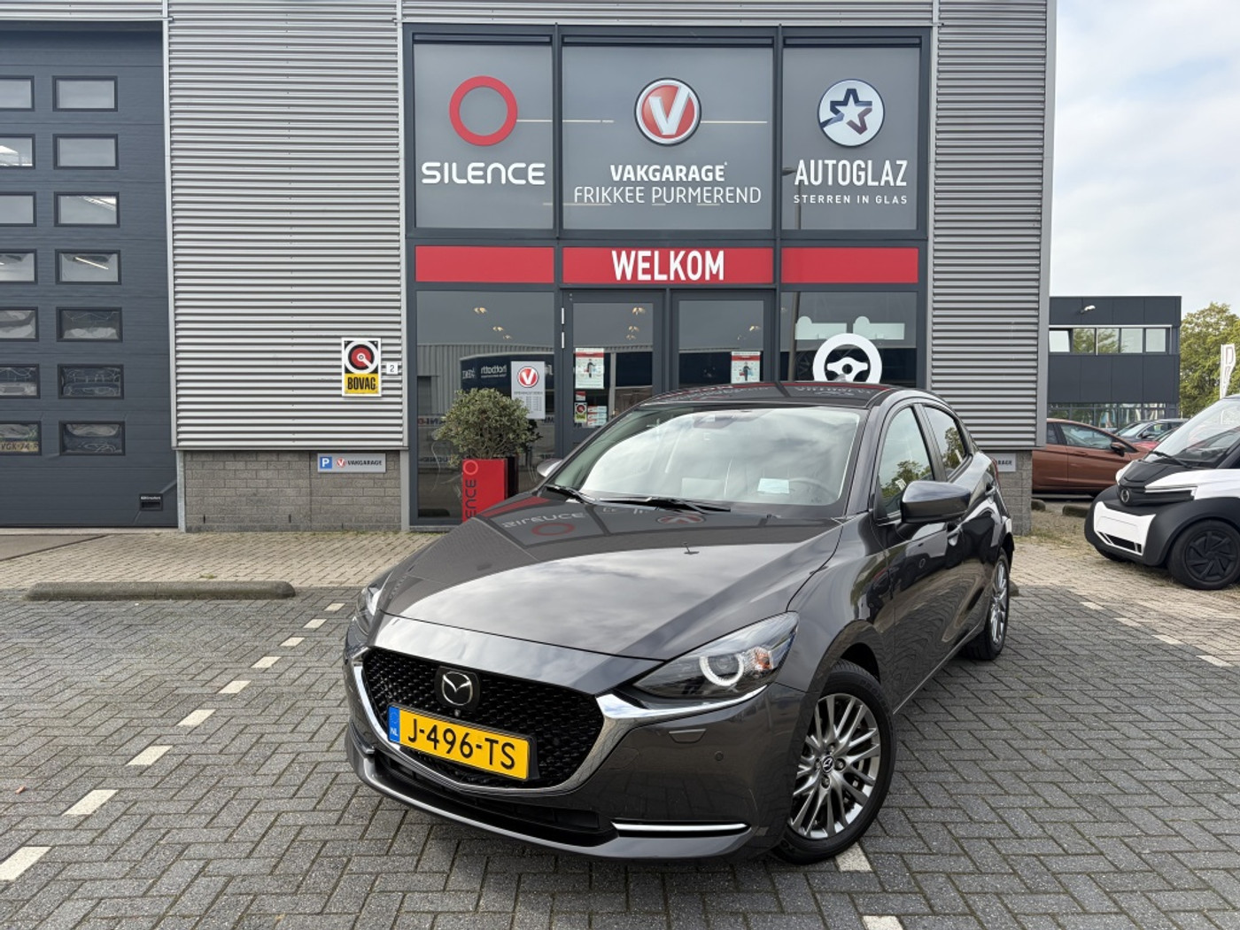 Mazda Mazda2 1.5 Skyact-G Sig. 2020 - voorkant