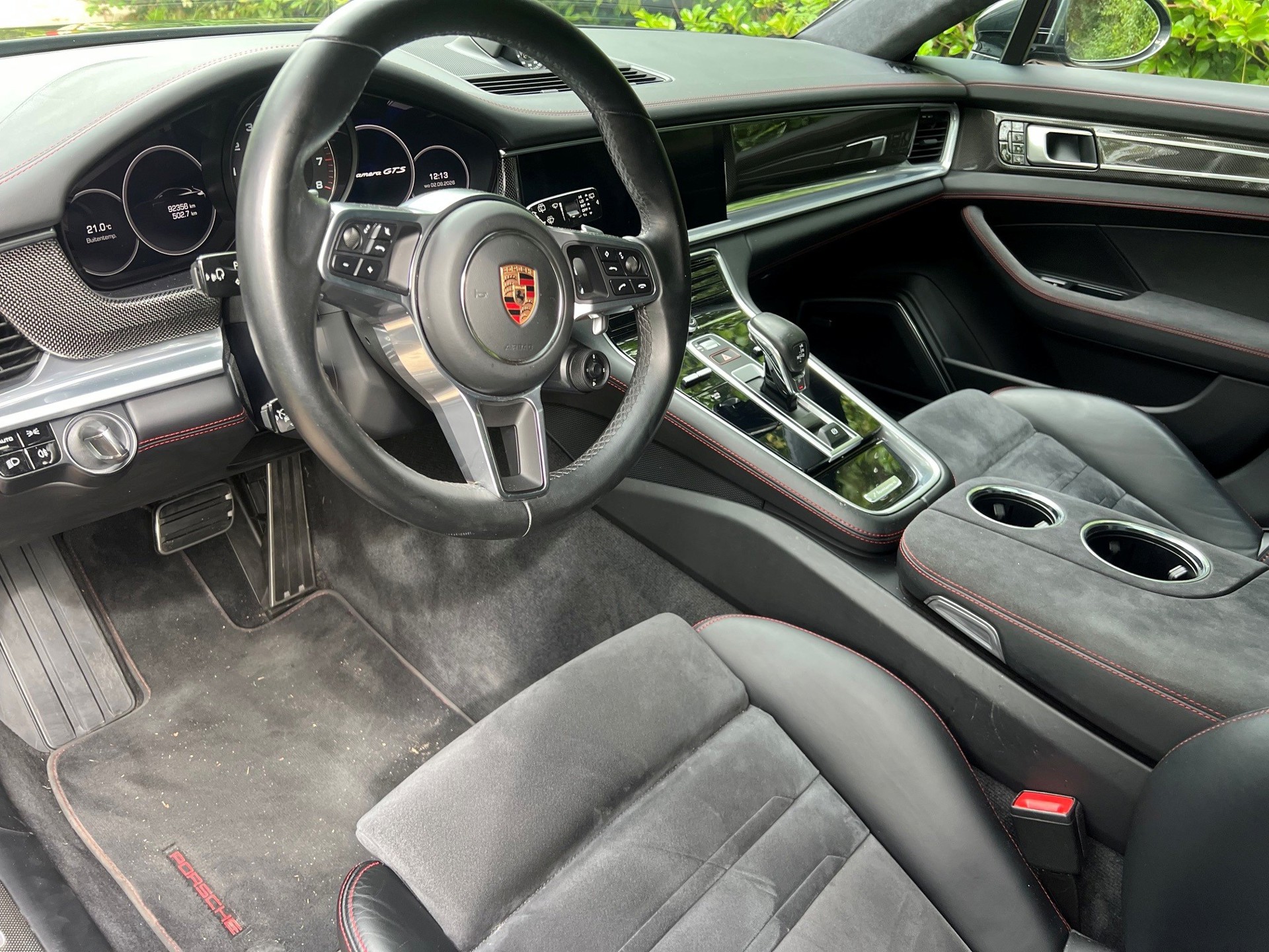 Foto van Porsche Panamera GTS
