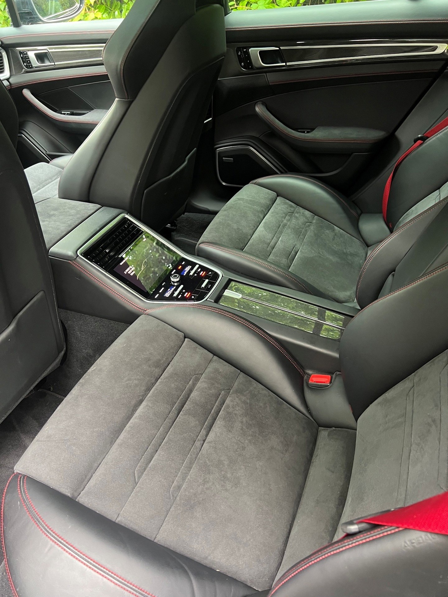 Foto van Porsche Panamera GTS
