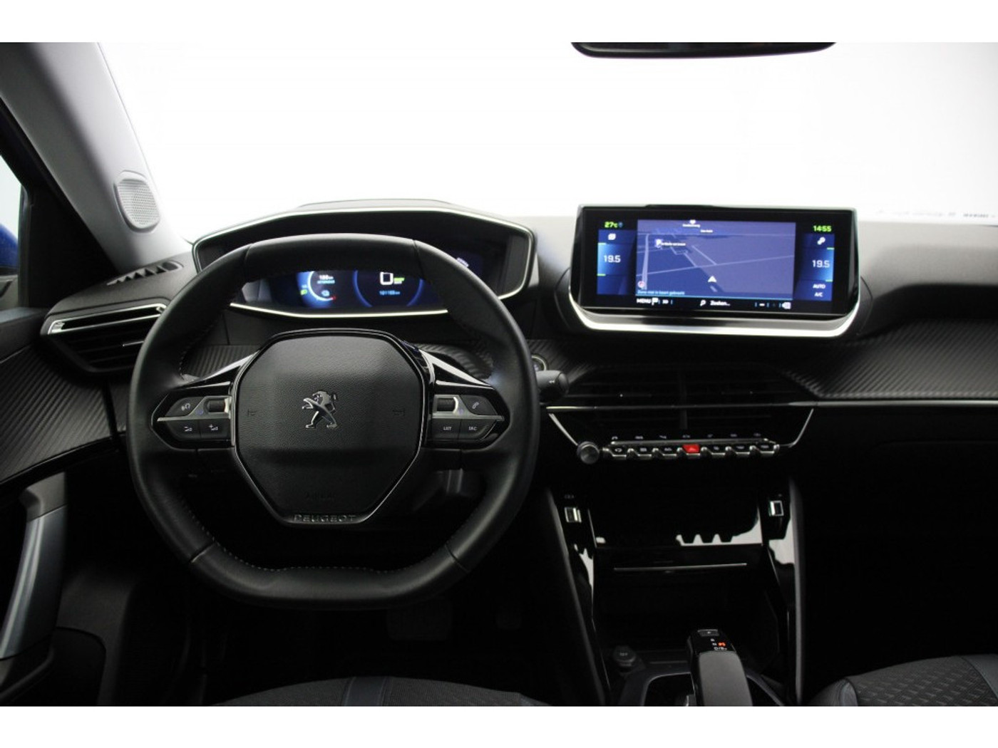 Foto van Peugeot E-2008