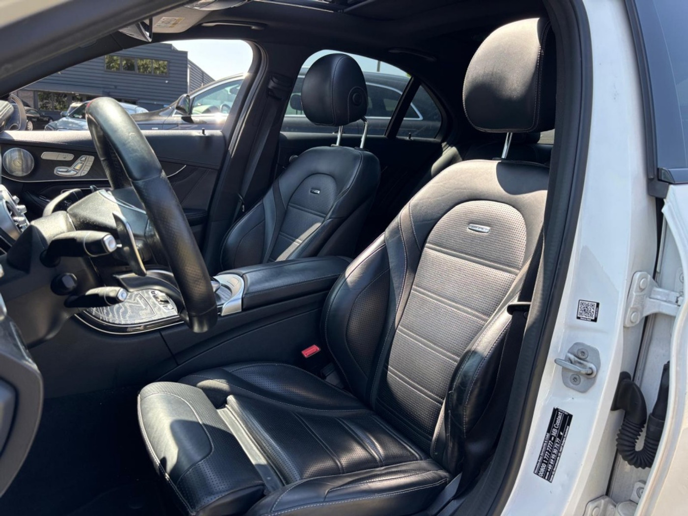 Foto van Mercedes-Benz AMG C 63