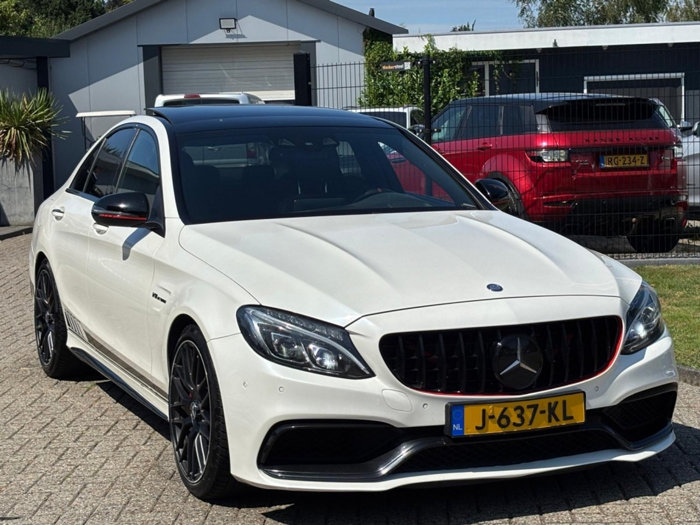 Foto van Mercedes-Benz AMG C 63