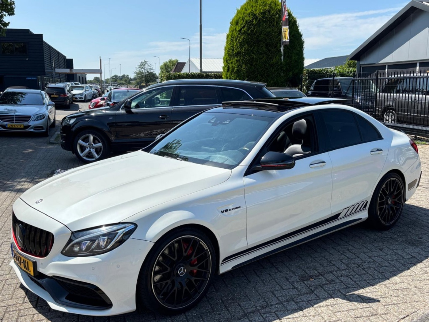 Foto van Mercedes-Benz AMG C 63
