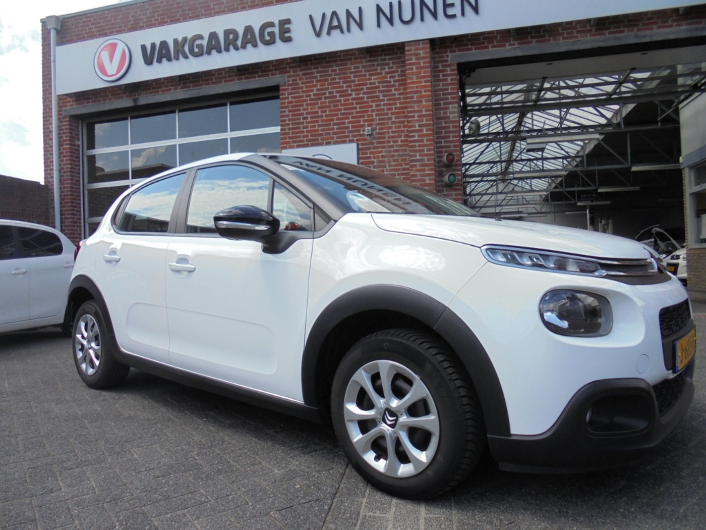 Citroen C3 1.2 PT Feel||ECC||Navi||Bovag||Rijklaar|| 2020 - voorkant