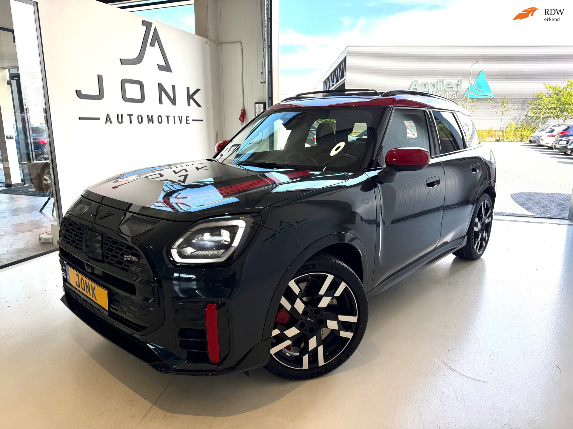 Mini JCW Countryman All4 2.0 JCW ALL4 John Cooper Works XL 2024 - voorkant