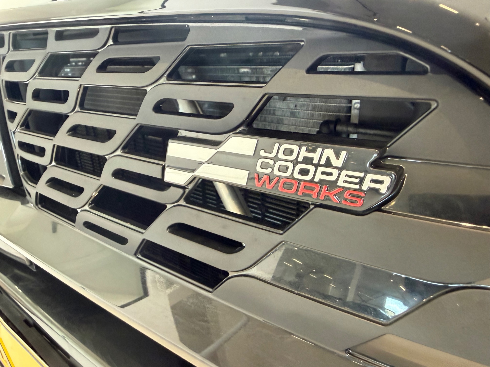 Foto van Mini JCW Countryman All4
